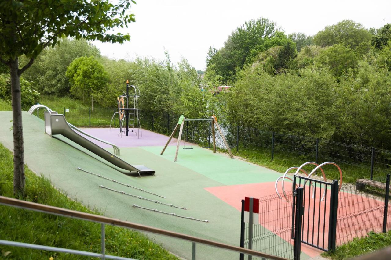 Evasion Entre Paris, Disneyland Et Bords De Marne Noisy-le-Grand Luaran gambar